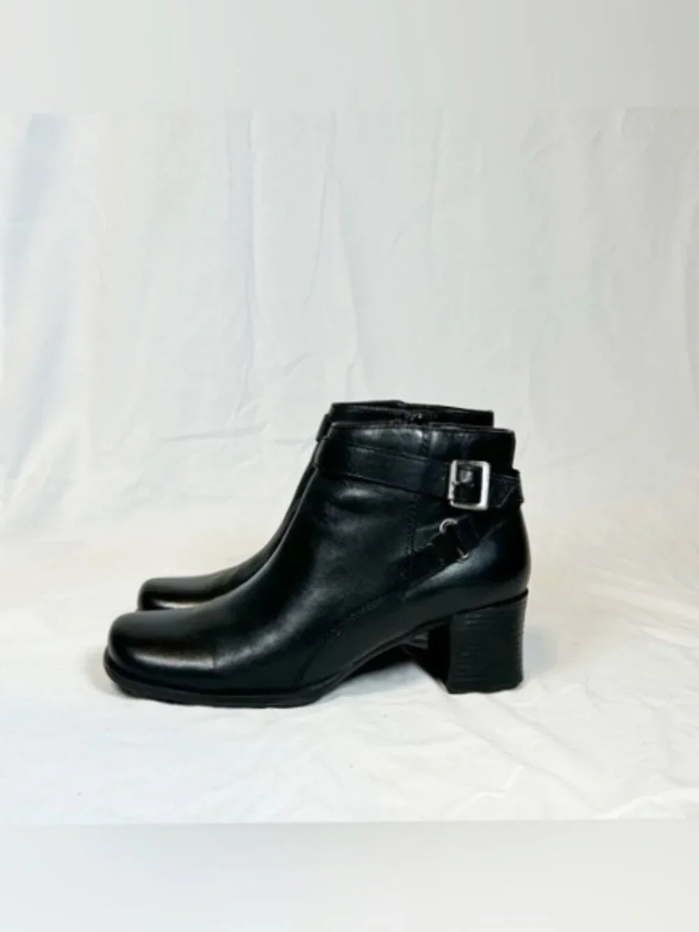 Vintage 90s Covington Black Leather Fawn Square Toe Booties Ankle Boots~7~